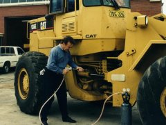 工程機(jī)械行業(yè)使用海綿射彈案例